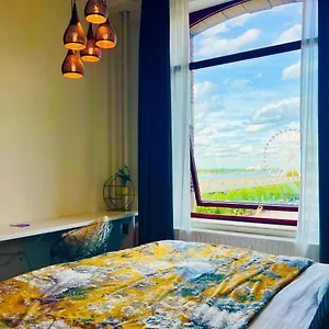  Appartement Riverview In Historical Heart Of België