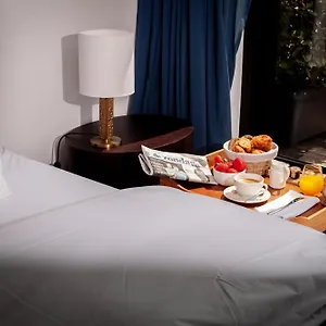 https://aux-anges.brusselshotelsbook.com